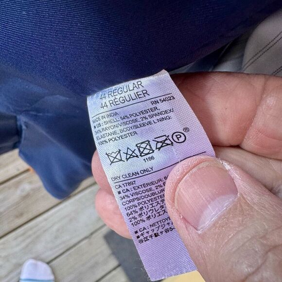 Banana Republic Medium Blue Wool 2 Piece Suit.  Marzotto fabric - Picture 10 of 16